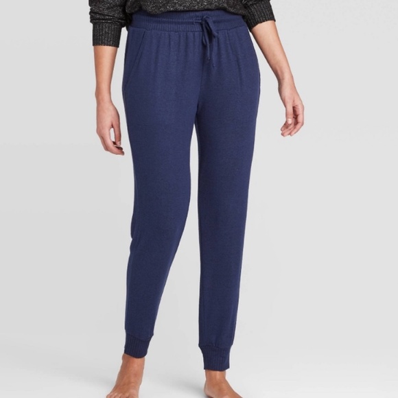 stars above sweater joggers